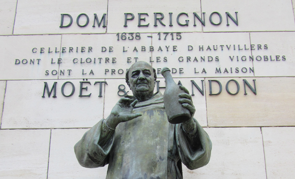 Dom Perignon: a pezsgő atyja?